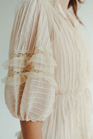 Lace mini dress
