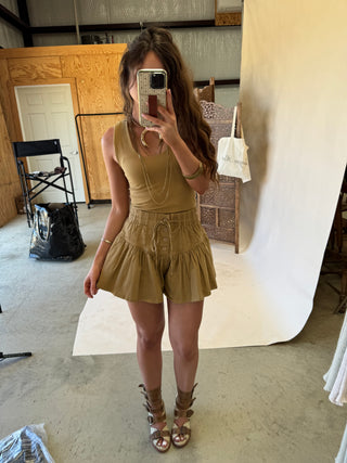 Twill Shorts in Tan